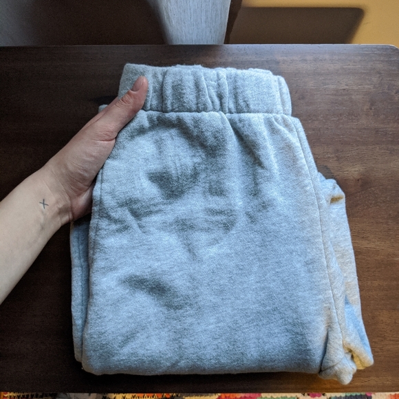 Brandy Melville Pants - BRAND NEW ROSA JOGGERS